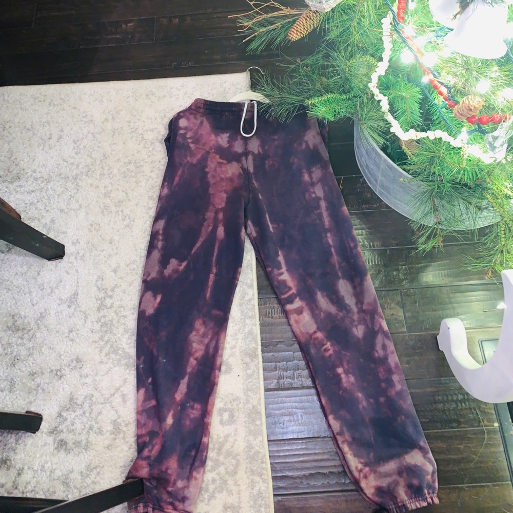 Bleached sweat pants